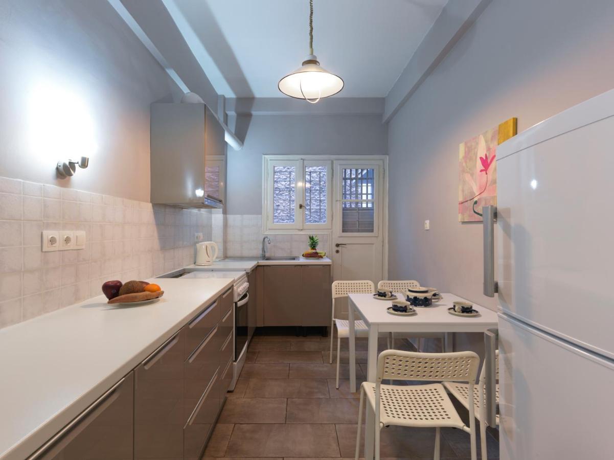 Gorgeous Center Apartment Athena Bagian luar foto